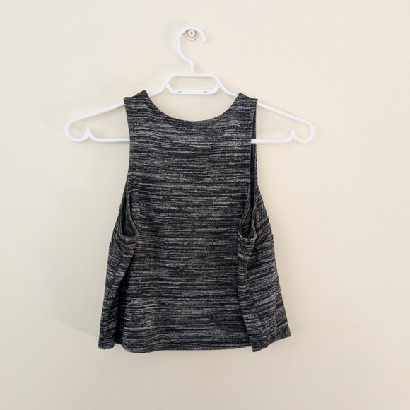 Cropped tank top - Picture 3 of 3